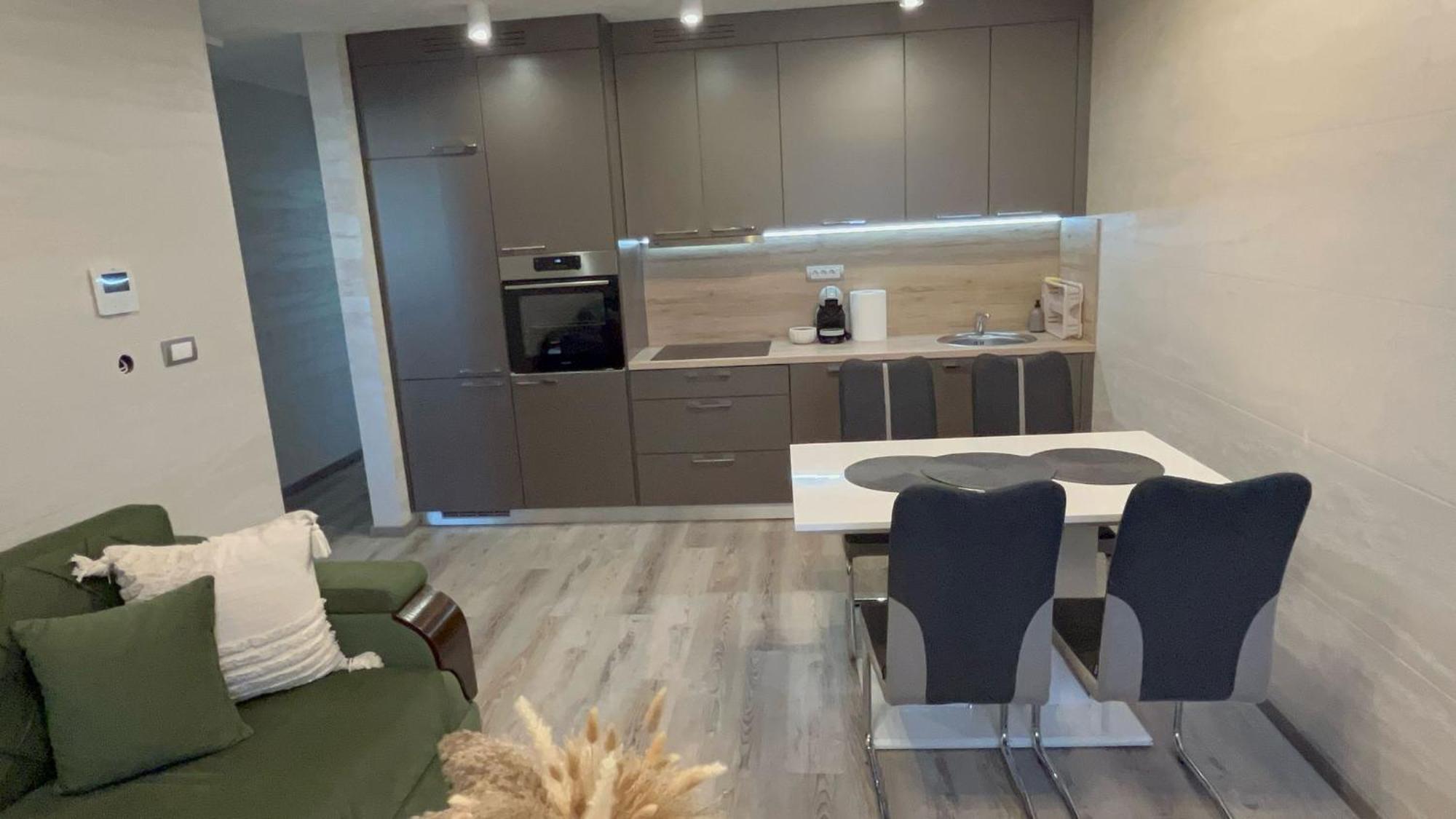 Appartement Moste With Pool & Ev Station Ljubljana